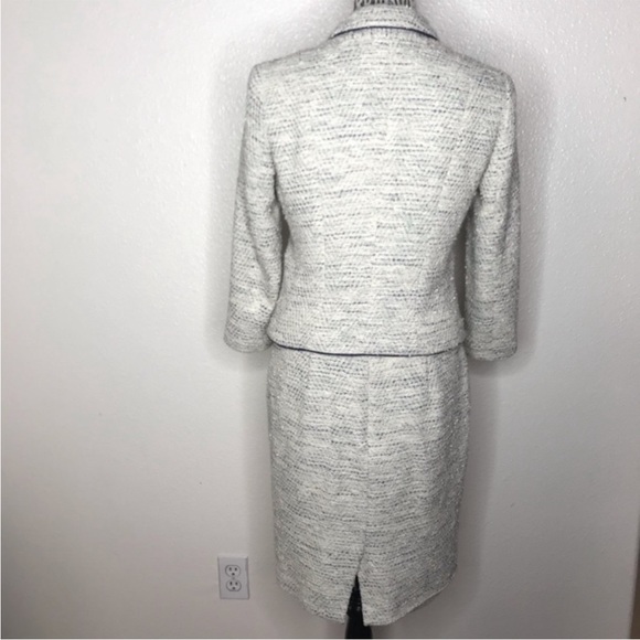 Ann Taylor tweed skirt set size 4 skirt and 0 top - Picture 3 of 5